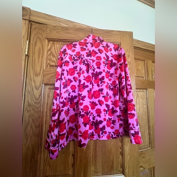 LOFT - Button Down Elastic Floral Pink and Red Satin Notch Collar Pajama Set - Picture 7 of 11